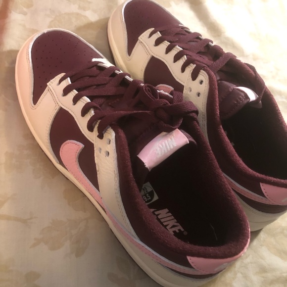 Men valentine dunk size 9.5 dead stock - Picture 3 of 4